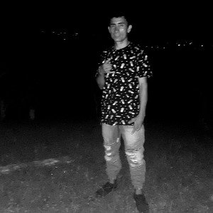Hoy tu cumple 18 yo cumplo 23_Kamporry