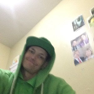 Hey (03:33)