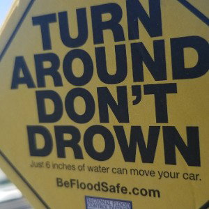BABY TURN AROUND DON'T DROWN 