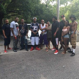 HELLRELL-NO FLIE ZONE