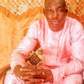 SIDIKI_DIABATE_CHANTE_POUR_DIDIER_DROGBA_ET_GROS_FORCE_À_TOI(360p)
