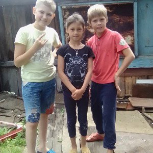 Амон, Анжела & Тима Русских - Золотая цепочка
