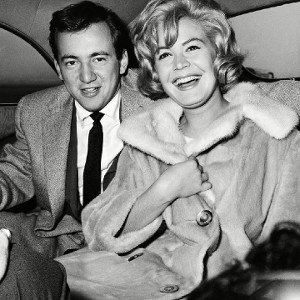 Bobby Darin - Beyond the sea