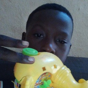 la famille lâche mais nous on sera toujours solitaire même si on doit affronter des attaques mais nous les enfants de Di