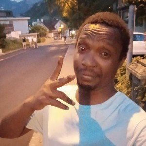 Djsolodeep - Rusha mikono juu