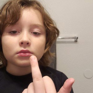 ay ay shut up now imma make the beat im the best rapper you've ever seen imma spir all my tracks and throw you in the tr