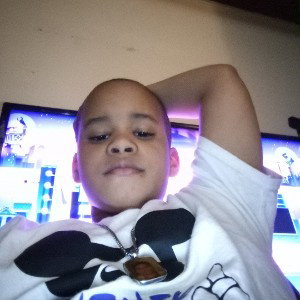 lil man got clap in his head 