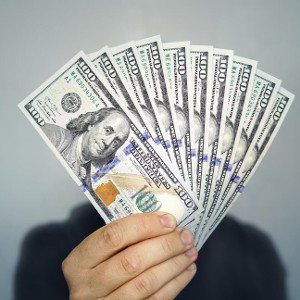 Moneymakers100