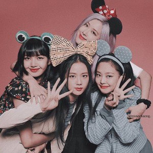 BTS , BLACKPINK 