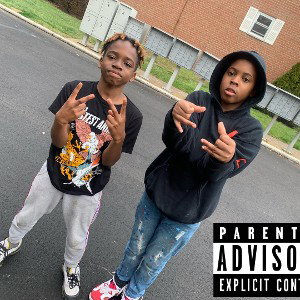 Deecrew12