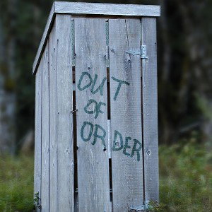 OutHouseRecords 
