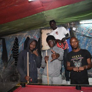 TRU_BLAK.
