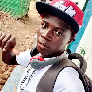 Sizzla boy
