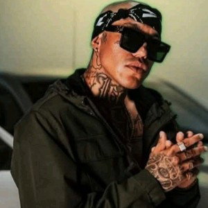 Lefty J y R