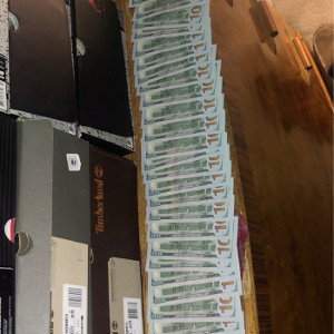Money affiliated 