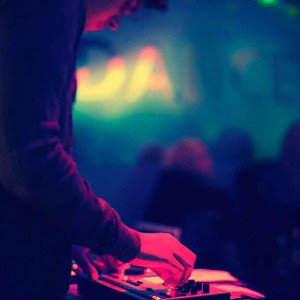 DJ CLUB