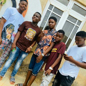 Grin crew