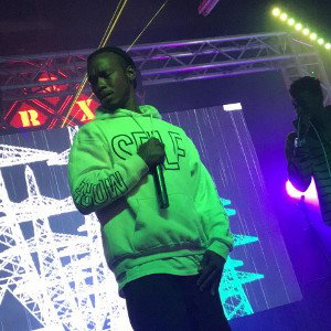 32 bars