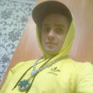 рано повзрослел