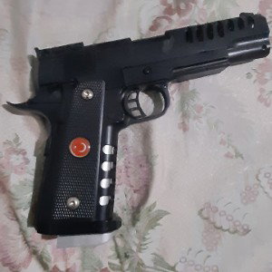 GANGSTA