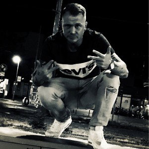 Almani - Dreihundert Prozent %