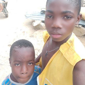 Kofi Short ft Pressure bowy