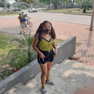 SIGO VIVIENDO
