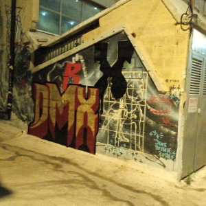 Шама( в переводе с иврита ,,Там,,)