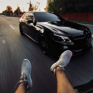 $KiTs$-белый мерс 