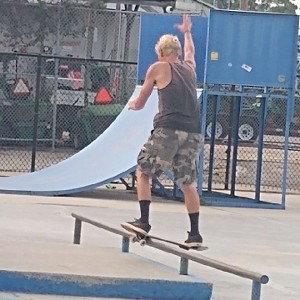 Sk8in Through