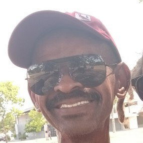 Leo Panorama - Papa paupudo
