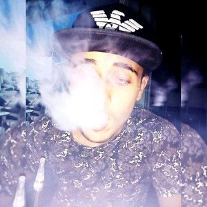 بلادنا تعايف سيبني نتكايف🚬