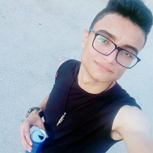 Ahmed Kamel - Maba'etsh Akhaf (Official Music Vide
