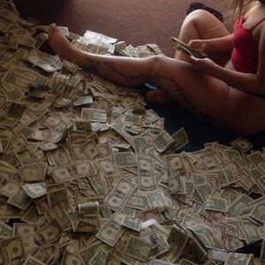 CaMa BiLlEtE