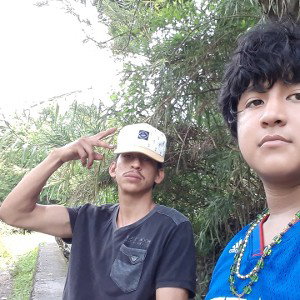 The Grillo ft Mr.Lg-Me Encanto Esta Vida Carnal_1