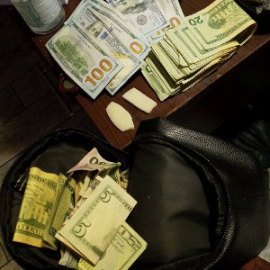 I Hustle Jhunnid