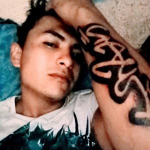 Y QUE - RYANN
