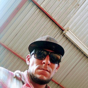 mC esnaider mC DrS Puro homie del Barrio  