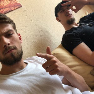 schmitti-ft.-little.dre-wake-n-bake-_Test-Audio_