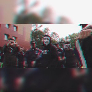 Dead Dog- Look at me 