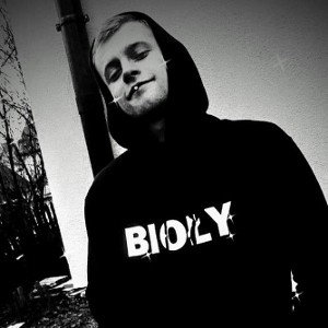 bioły tak samo od siebie 