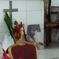 Glory to god  I sing a song of perise