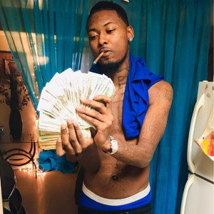 Streetz Baby - Light It up