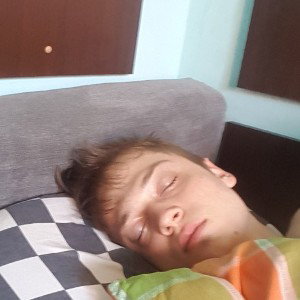 e noaptea mortilor