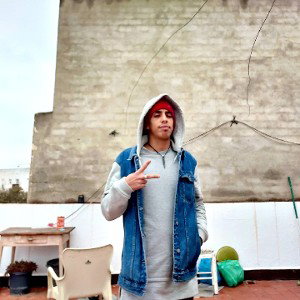 Anuar - P.L.O.M.O