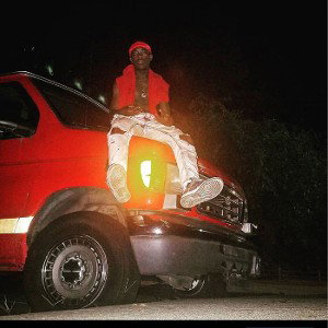 E blixky -no conscious