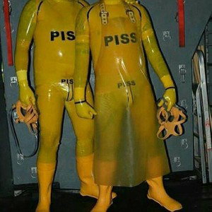 piss in the bed 