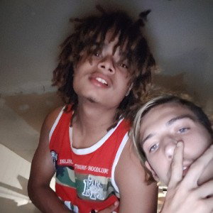 Sun goes down (featuring: lil Harry)
