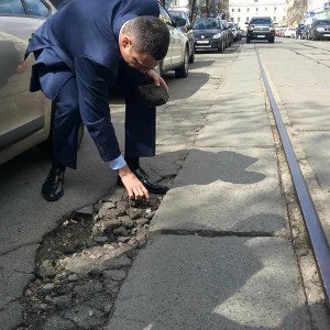 тебе ли про порядок говорить?