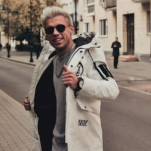 трэк записал в перерыве